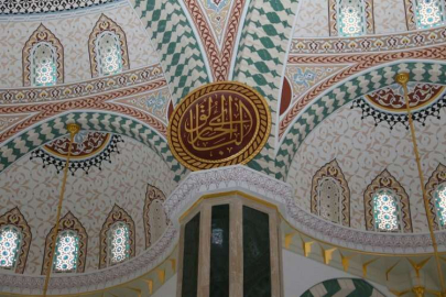 Yeni Mehmet Ali Paşa Camii'ne yeni meydan