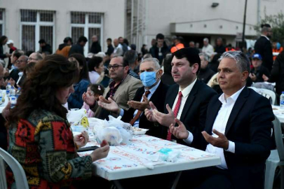 Antalya Muratpaşa'daki iftarda Tuzcular Muhtarı unutulmadı